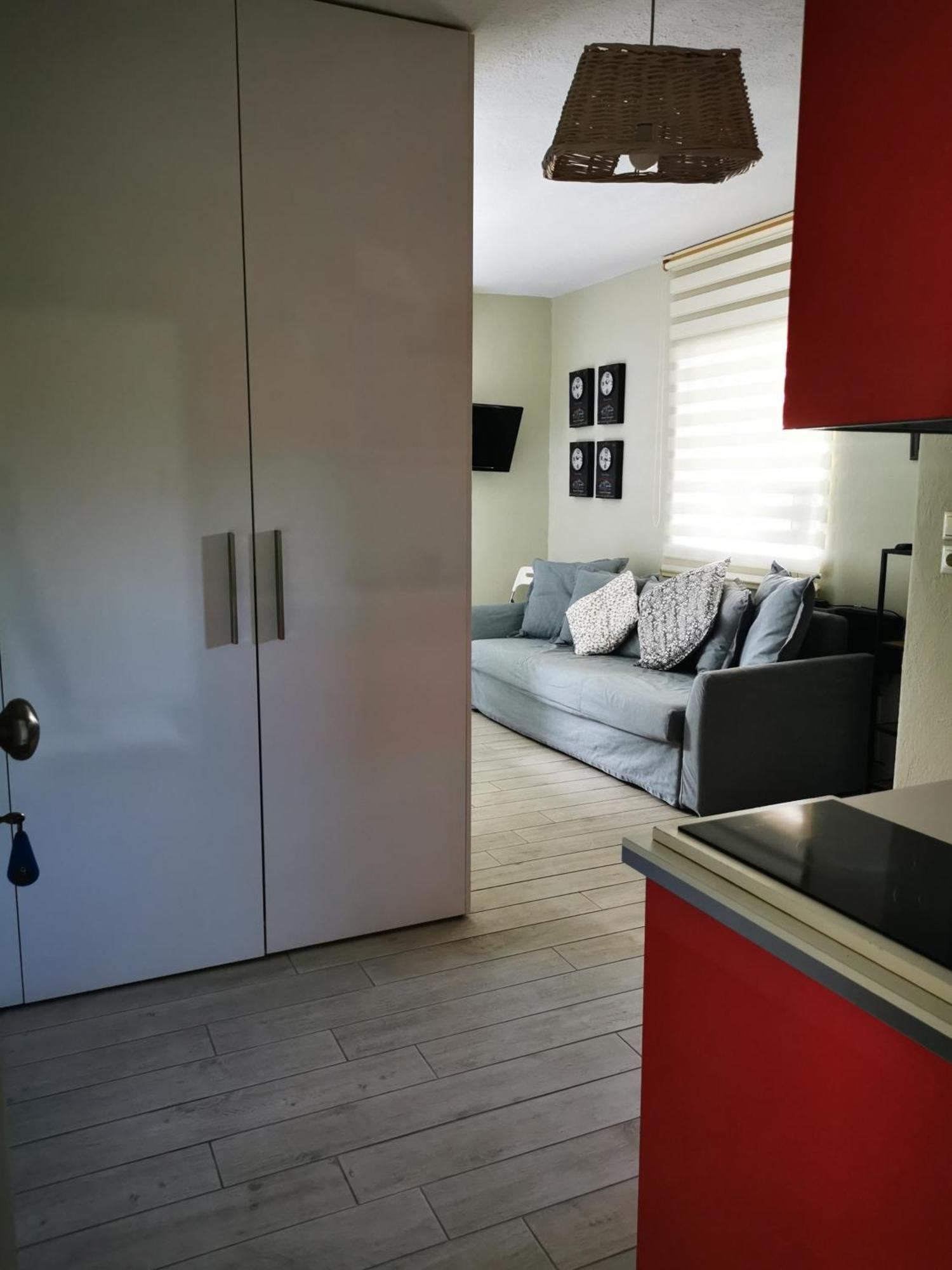 Frau Irenes Haus Apartment Sarti Luaran gambar