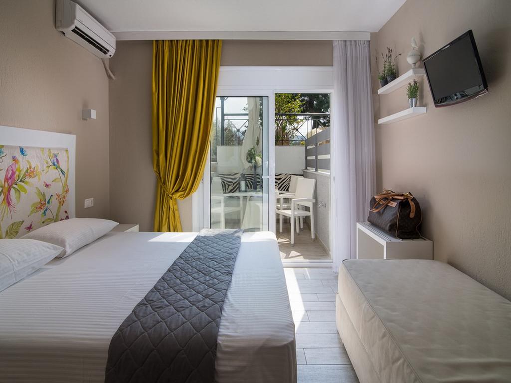 Frau Irenes Haus Apartment Sarti Luaran gambar